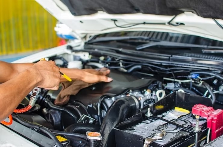 Summer Heat and Your Engine: Auto Repair Tips for Hot Weather